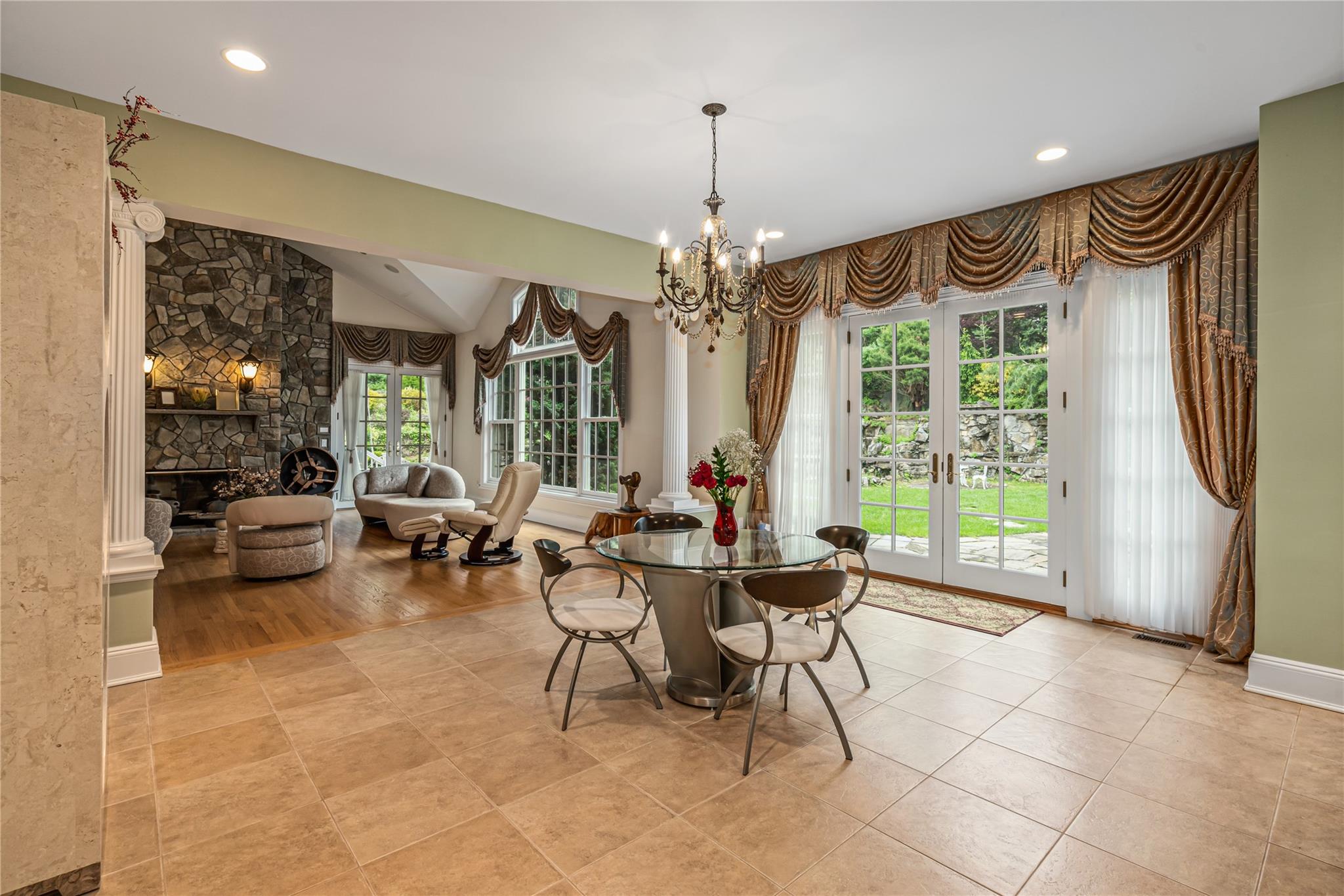 #9 photo, 5 Westgate Rd, ナッソー郡 Muttontown , NY 11791