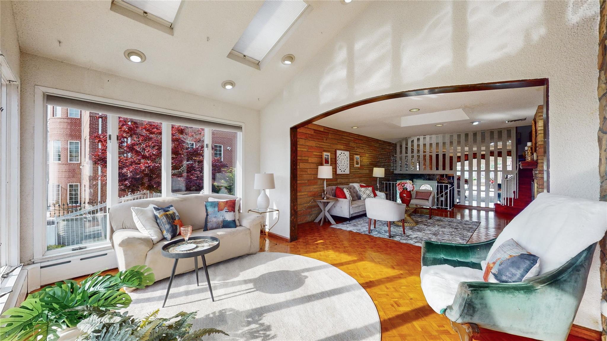 #5 photo, 52-04 Redfield Street, クイーンズ区 Douglaston , NY 11362