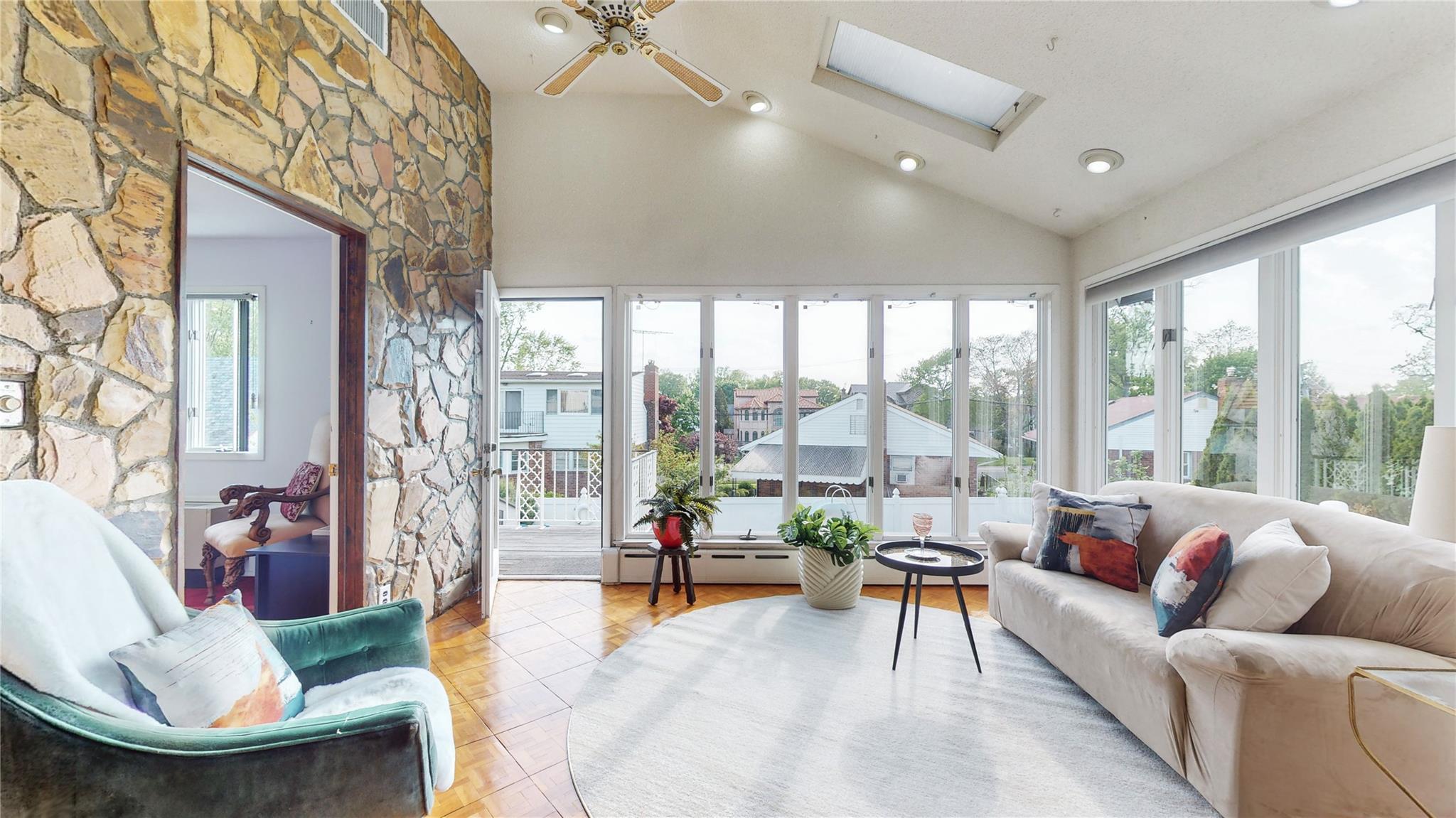 #6 photo, 52-04 Redfield Street, クイーンズ区 Douglaston , NY 11362