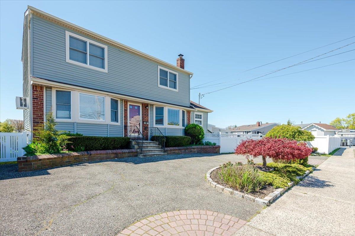 #1 photo, 2674 Lee Place, Bellmore , NY 11710