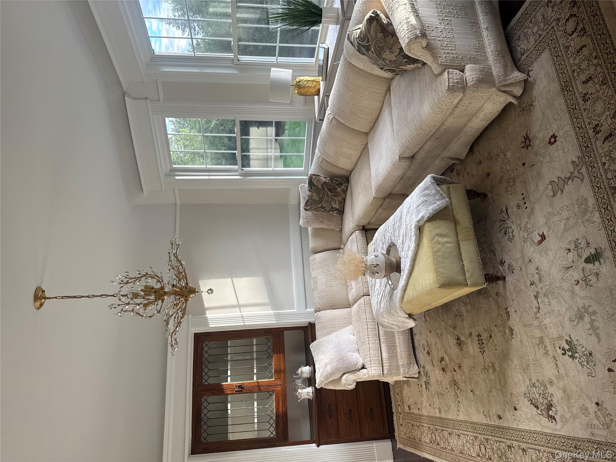 #11 photo, 16 Lamarcus Avenue, ナッソー郡 Glen Cove , NY 11542