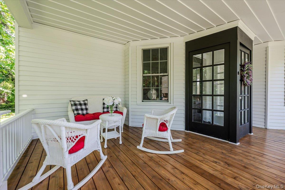 #4 photo, 16 Lamarcus Avenue, ナッソー郡 Glen Cove , NY 11542