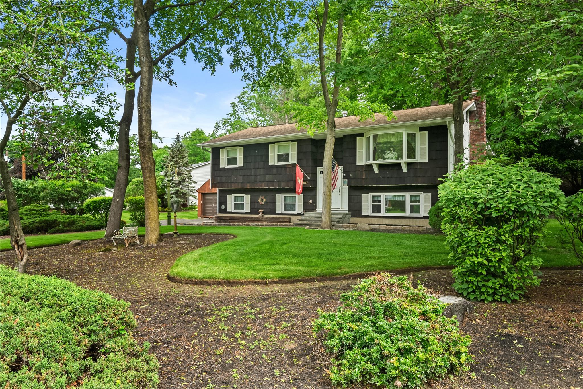 #1 photo, 907 Stockton Road, Valley Cottage , NY 10989