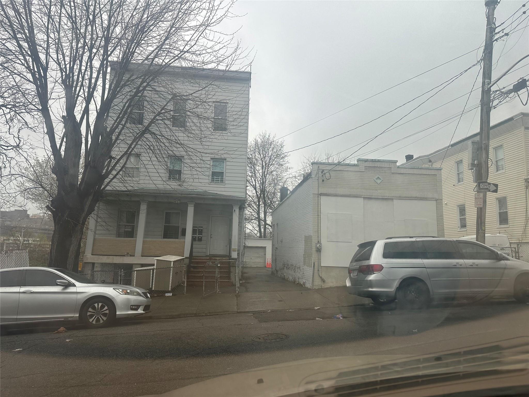 #15 photo, 17 Chestnut Street, Yonkers , NY 10701