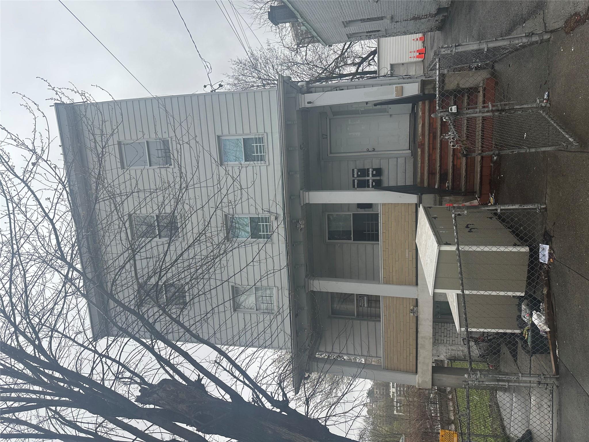 #18 photo, 17 Chestnut Street, Yonkers , NY 10701