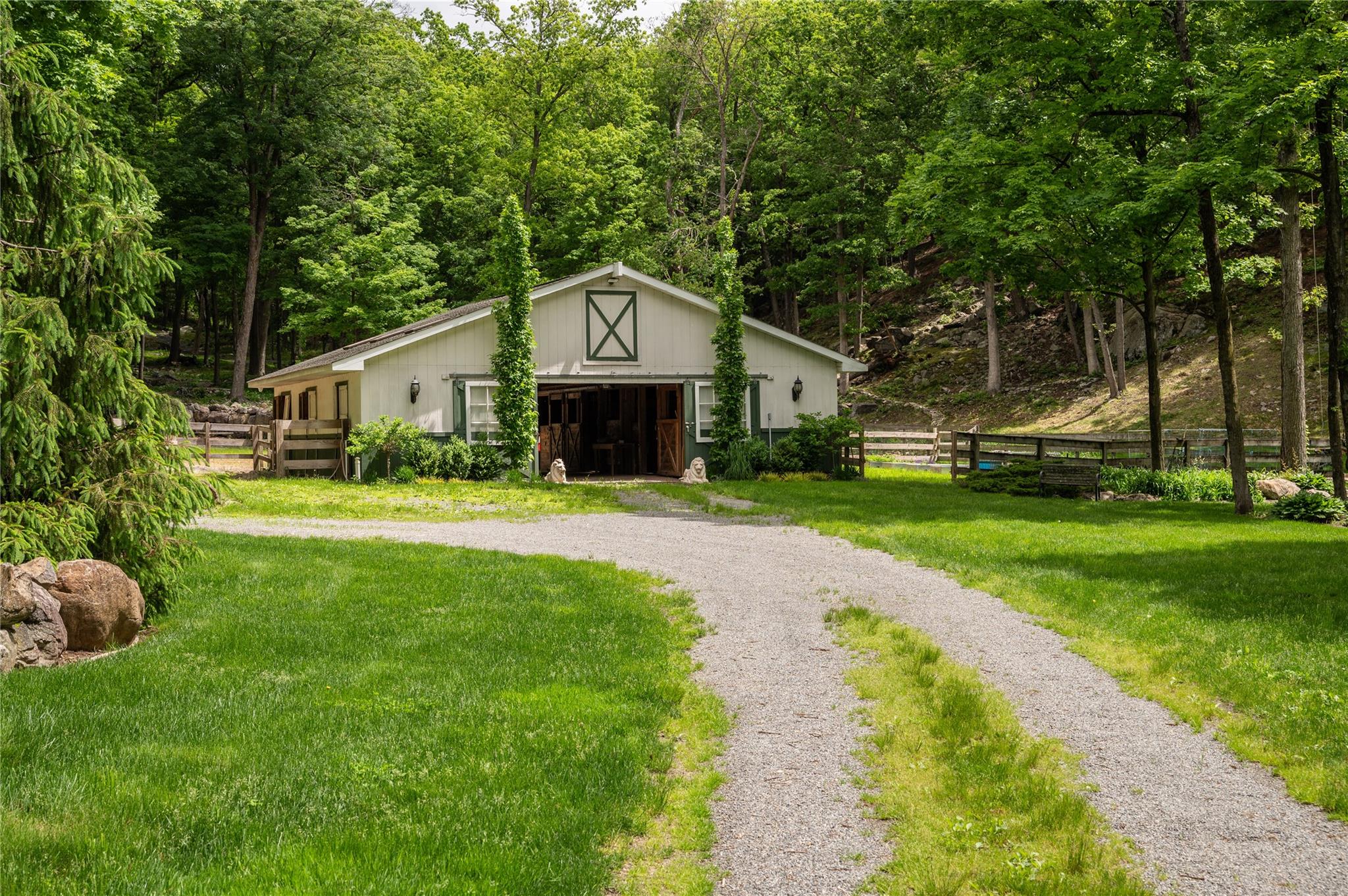 #10 photo, 52 Eagle Valley Road, Sloatsburg , NY 10974