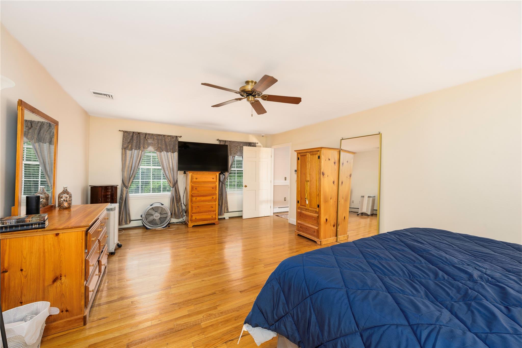 #19 photo, 17 Stonegate Drive, Hyde Park , NY 12538