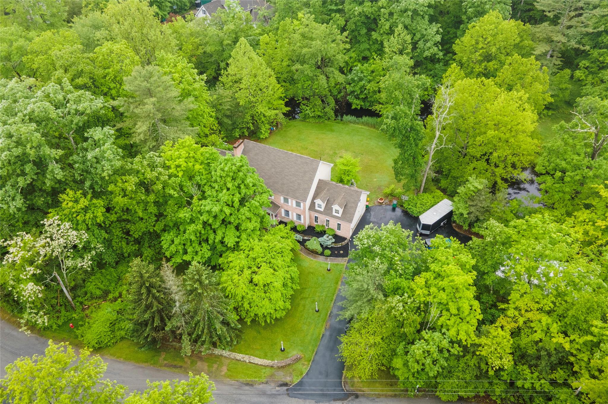 #4 photo, 17 Stonegate Drive, Hyde Park , NY 12538