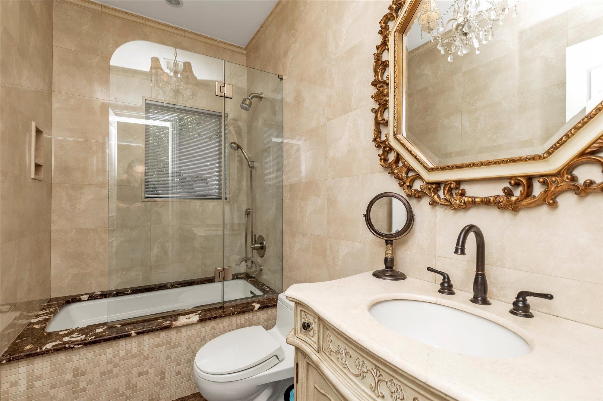 #16 photo, 142-30 13th Avenue, クイーンズ区 Malba , NY 11357