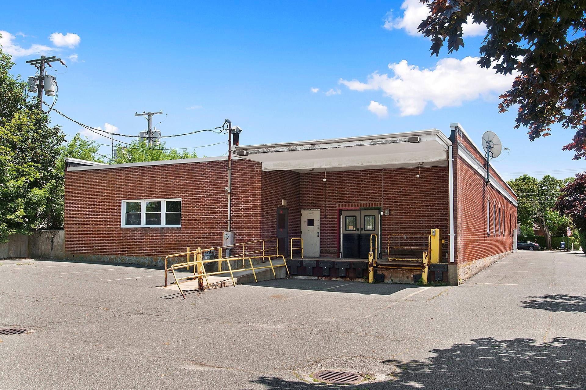 #4 photo, 39 Nugent Street, サフォーク郡 Southampton , NY 11968