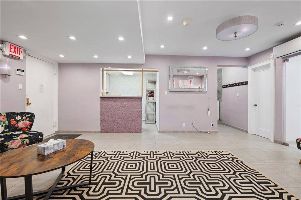 #2 photo, 855 East 7th st, #1k & 1L, ブルックリン区 Midwood , NY 11230