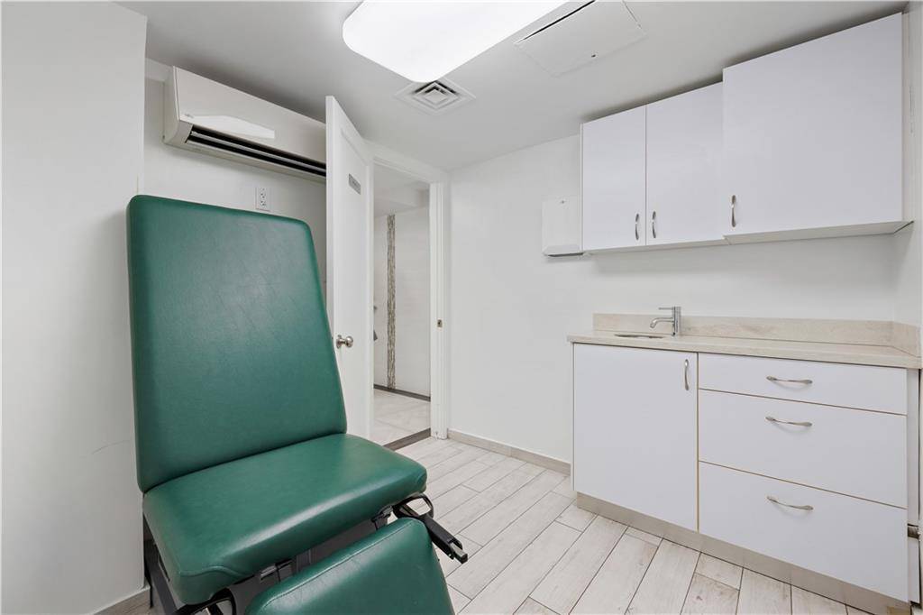 #9 photo, 855 East 7th st, #1k & 1L, ブルックリン区 Midwood , NY 11230