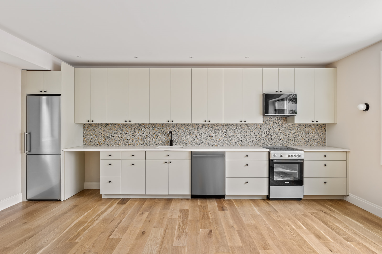 #14 photo, 91 DIKEMAN Street, ブルックリン区 Red Hook , NY 11231