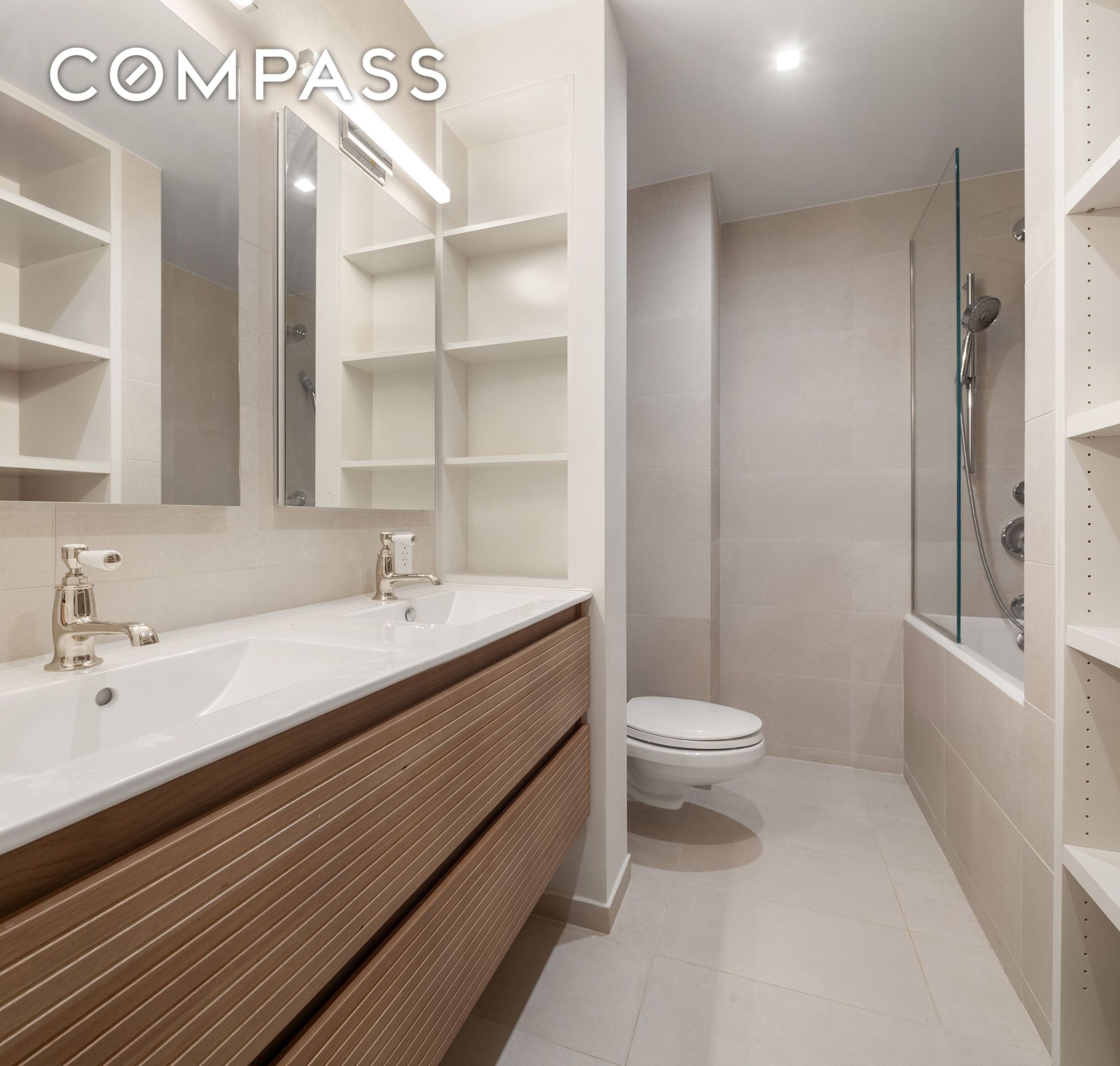 #12 photo, 28 W 38th Street, マンハッタン Midtown South , NY 10018