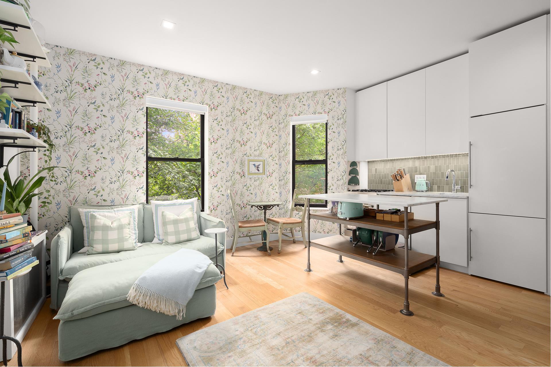 #1 photo, 295 W 11TH Street, West Village , NY 10014