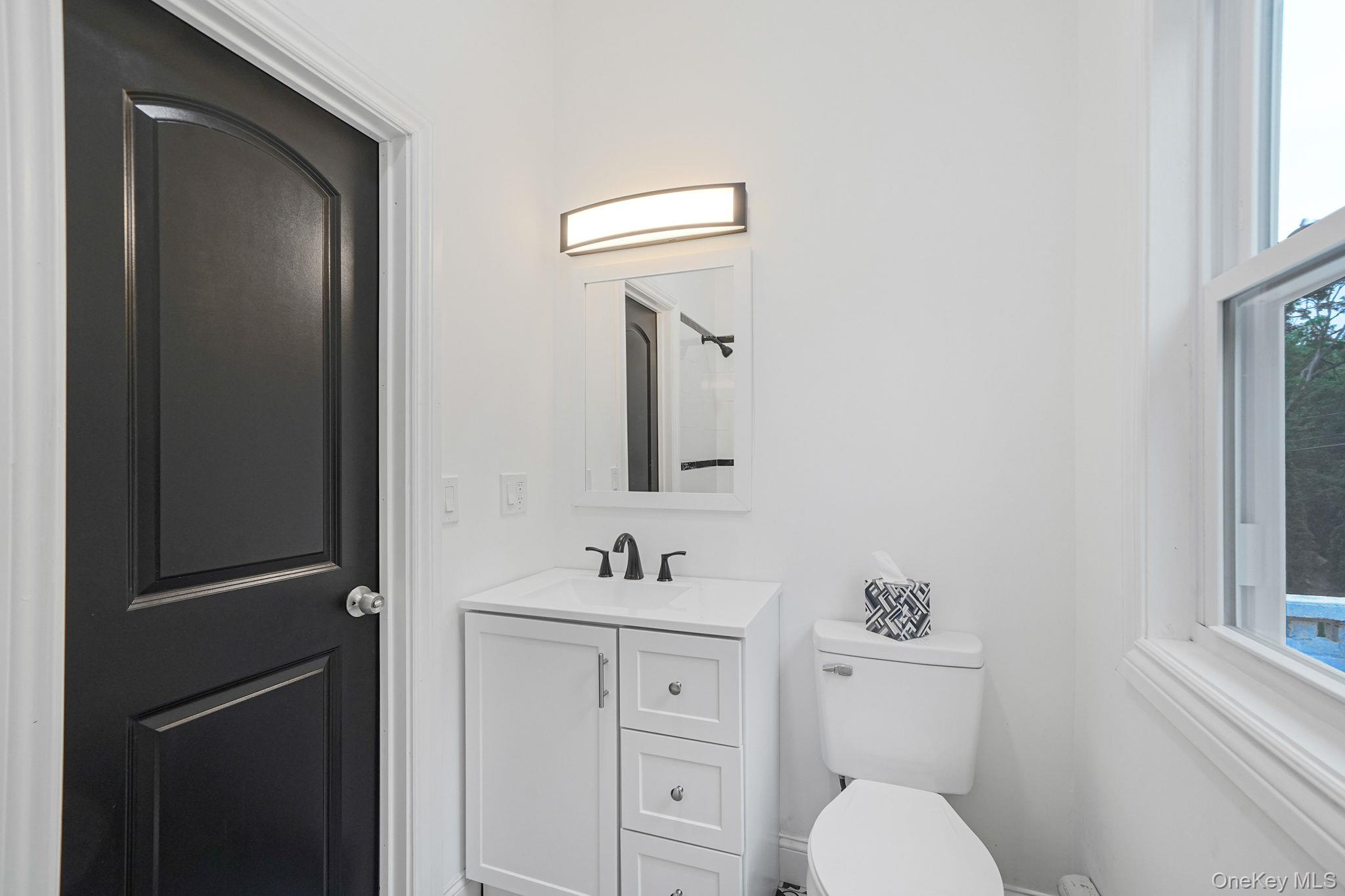 #17 photo, 60 Sunburst Drive, サフォーク郡 Rocky Point , NY 11778