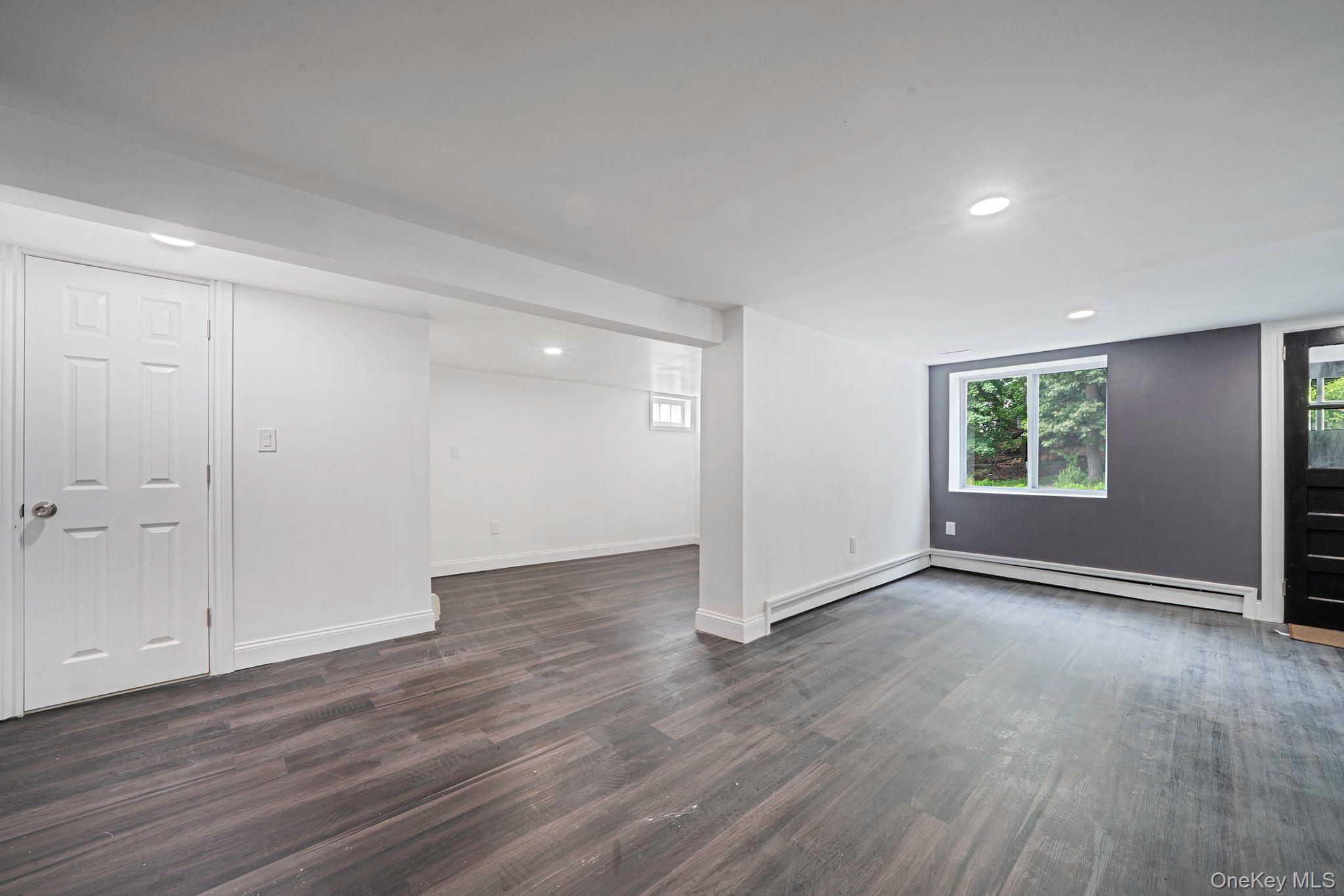 #7 photo, 60 Sunburst Drive, サフォーク郡 Rocky Point , NY 11778