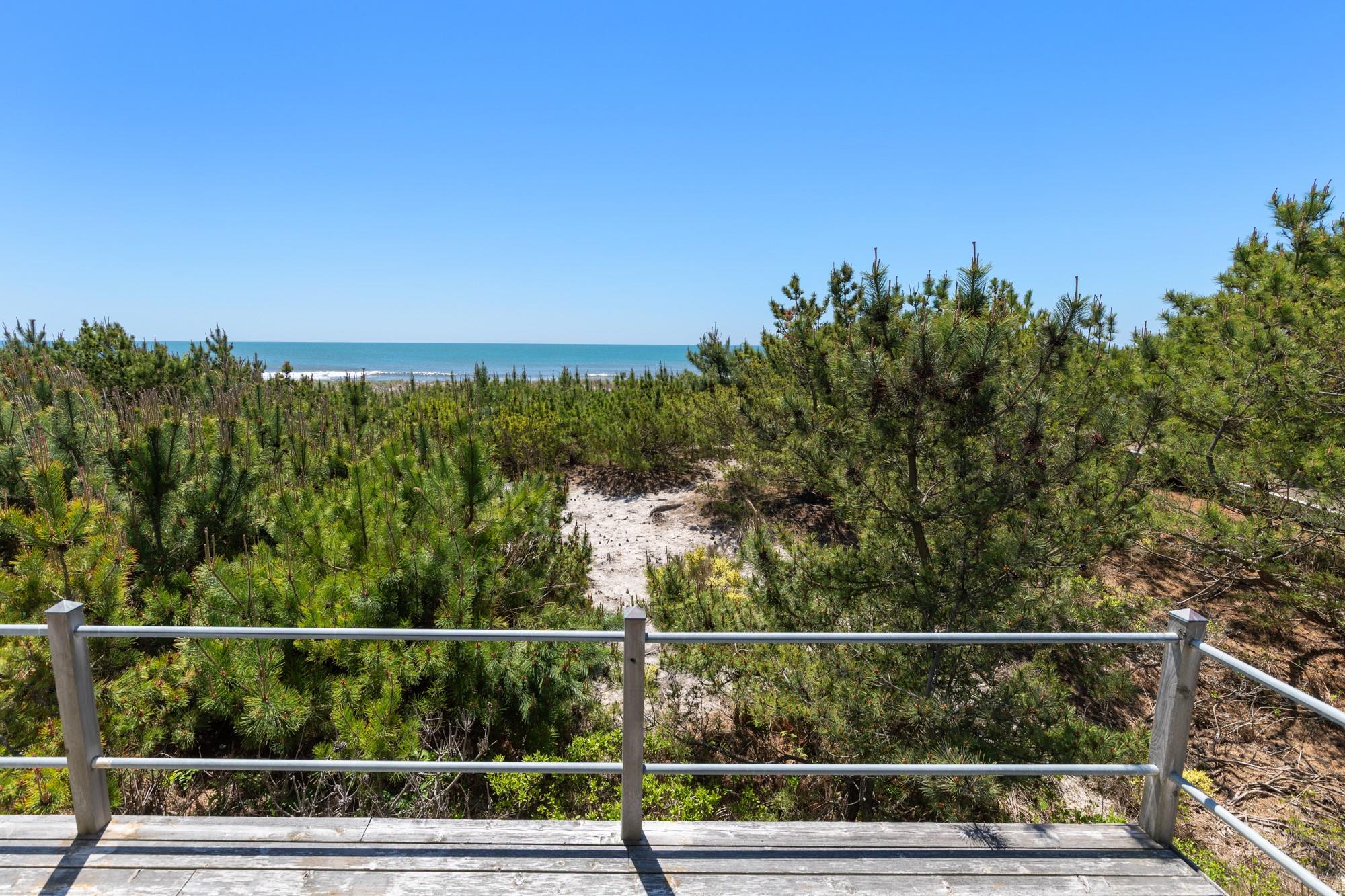 #7 photo, 273 Lewis Walk, サフォーク郡 Cherry Grove , NY 11782