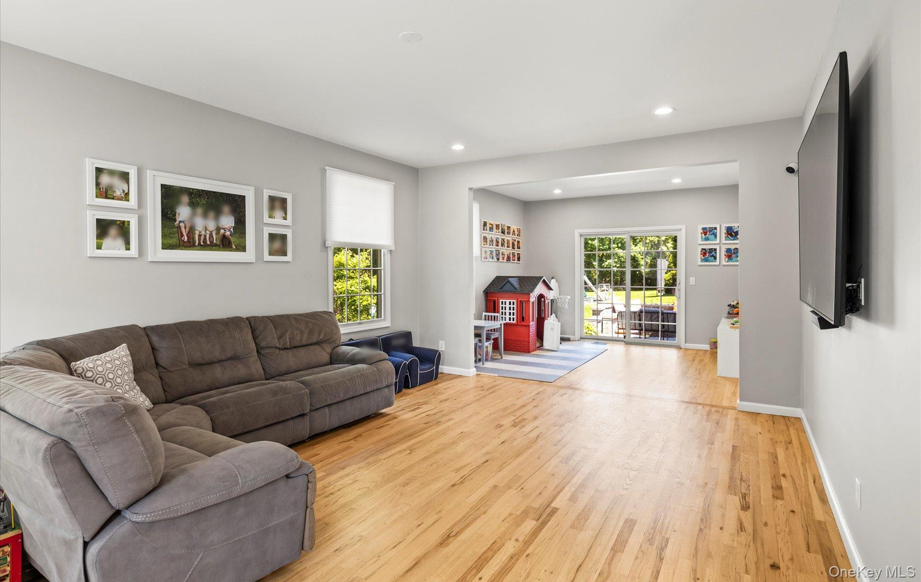 #13 photo, 16 Home Court, 東長島 亨廷顿 Huntington , NY 11743