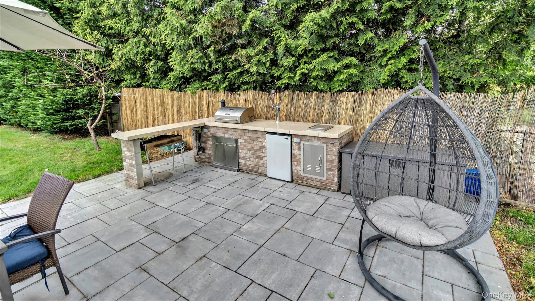 #4 photo, 143 Hallock Street, サフォーク郡 Riverhead , NY 11901