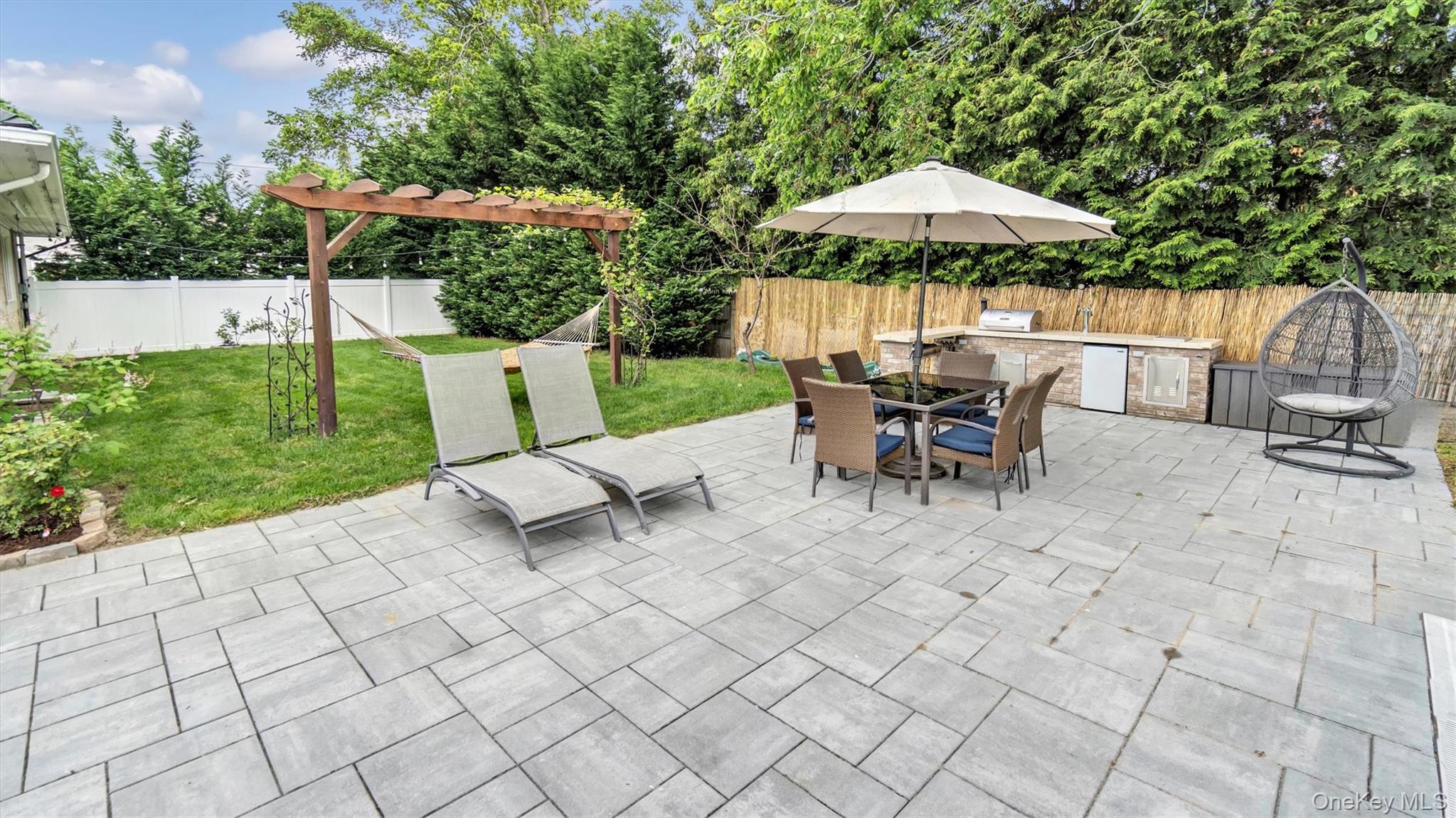 #5 photo, 143 Hallock Street, サフォーク郡 Riverhead , NY 11901