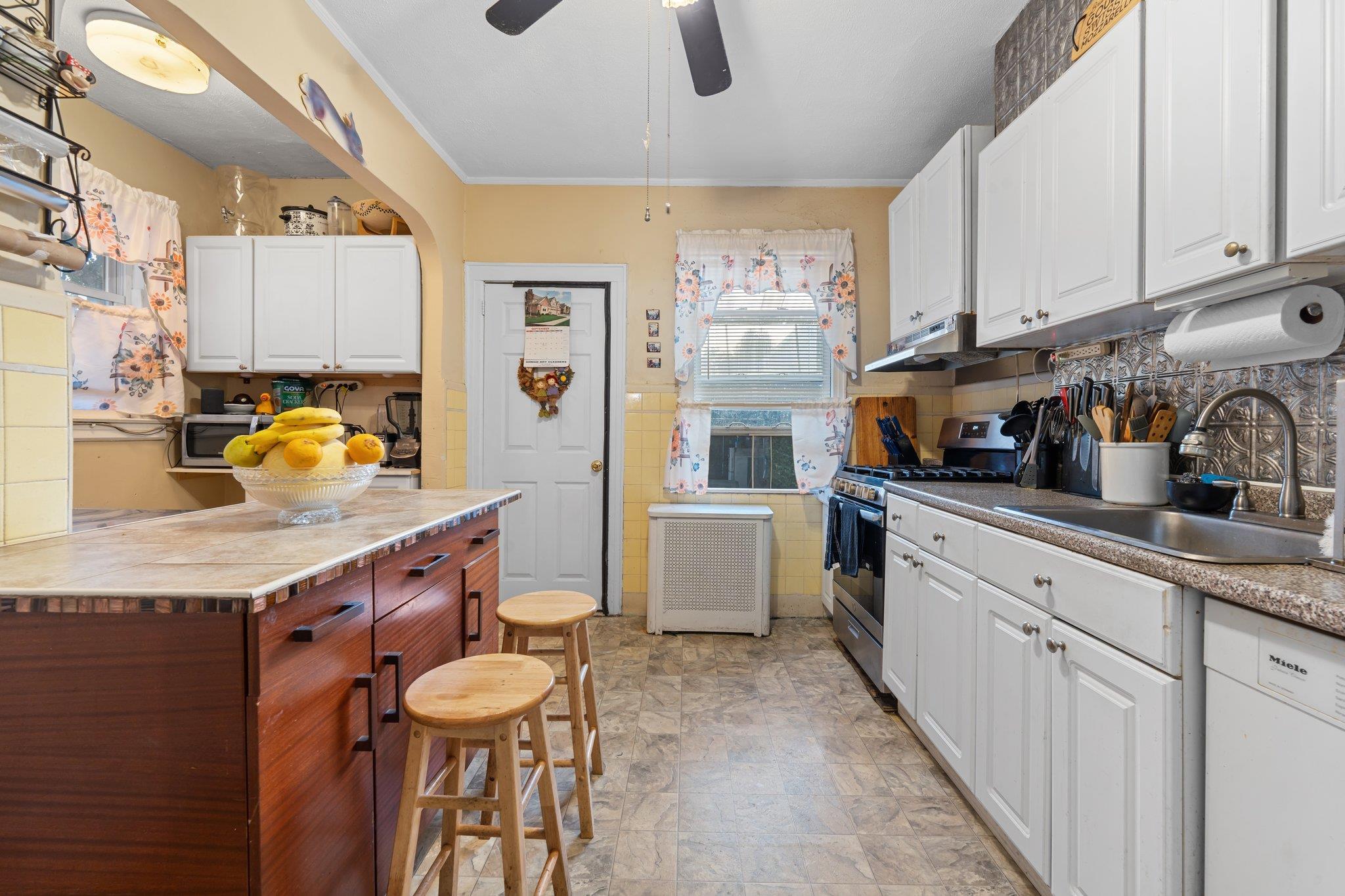 #12 photo, 11432 127th Street, South Ozone Park , NY 11420