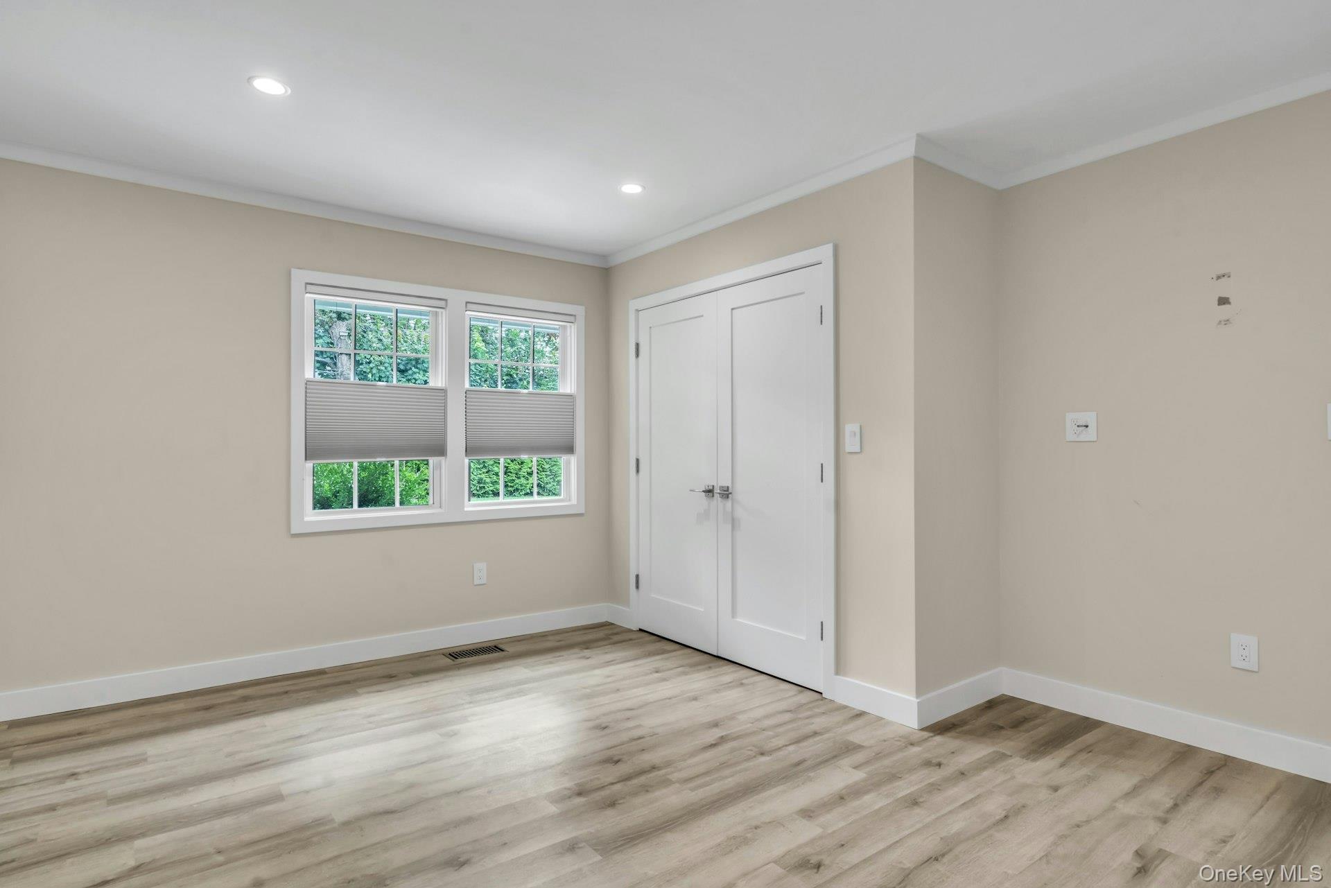 #13 photo, 20 Robert Road, ナッソー郡 Glen Cove , NY 11542