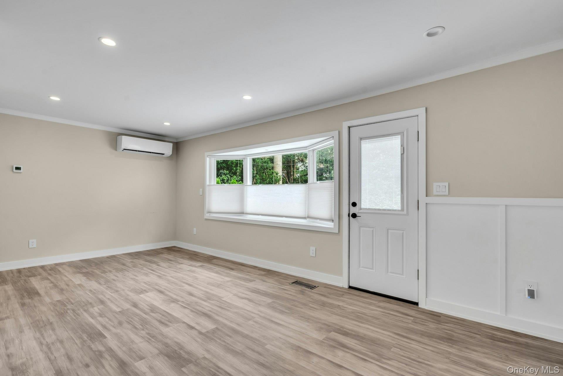 #7 photo, 20 Robert Road, ナッソー郡 Glen Cove , NY 11542