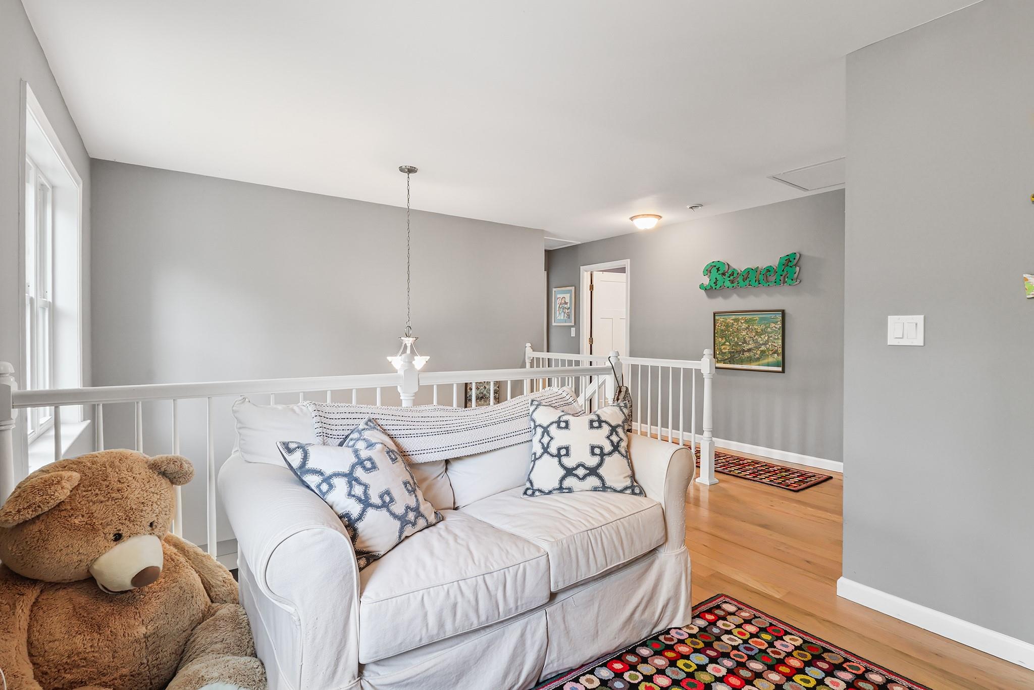 #12 photo, 787 Accabonac Road, Springs , NY 11937