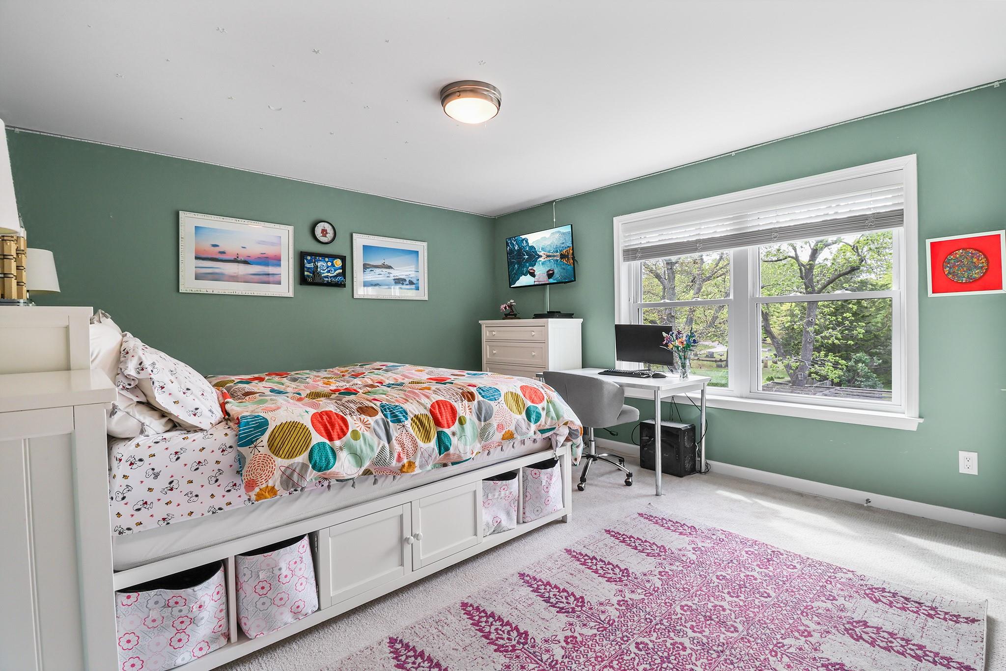 #13 photo, 787 Accabonac Road, Springs , NY 11937