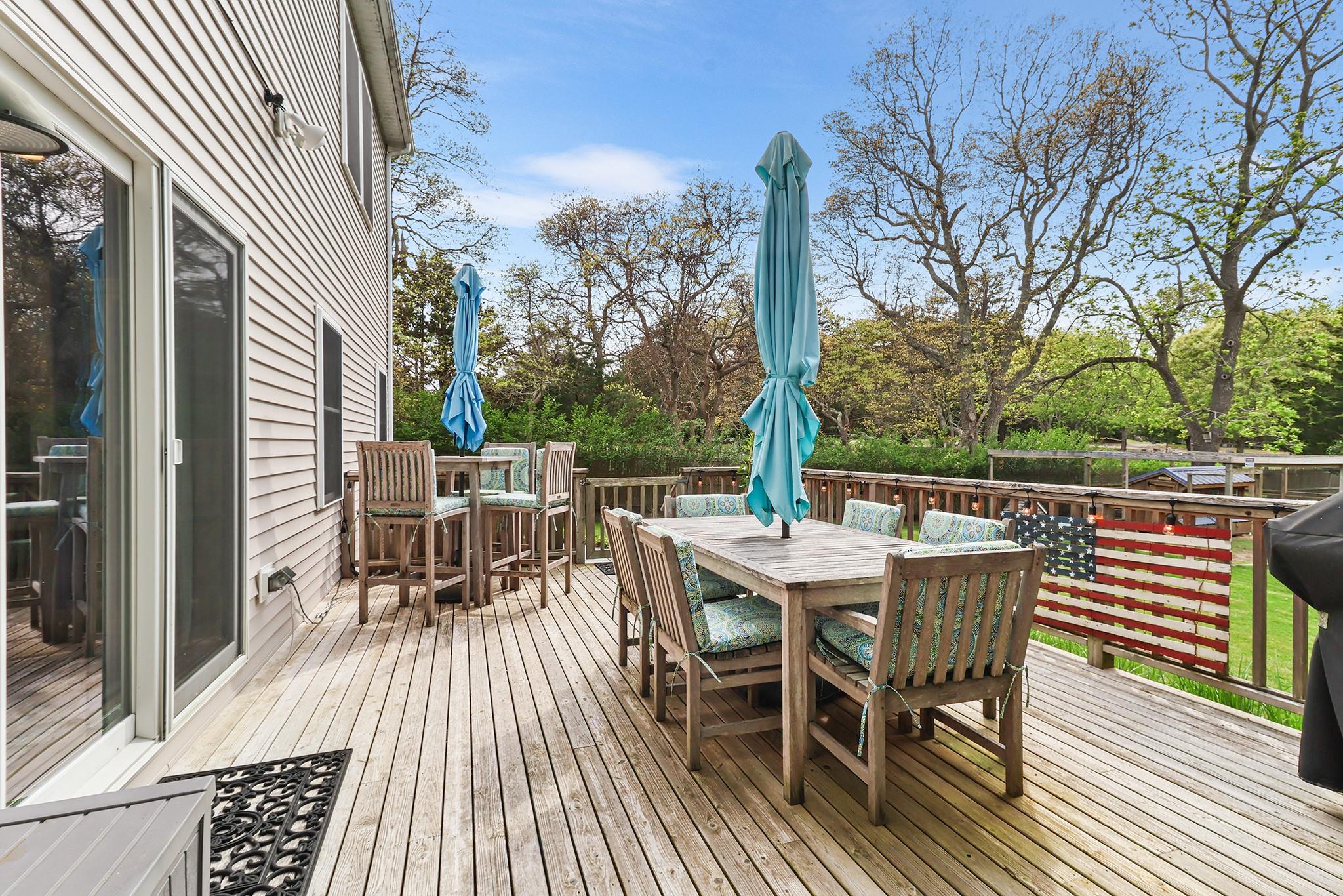 #19 photo, 787 Accabonac Road, Springs , NY 11937