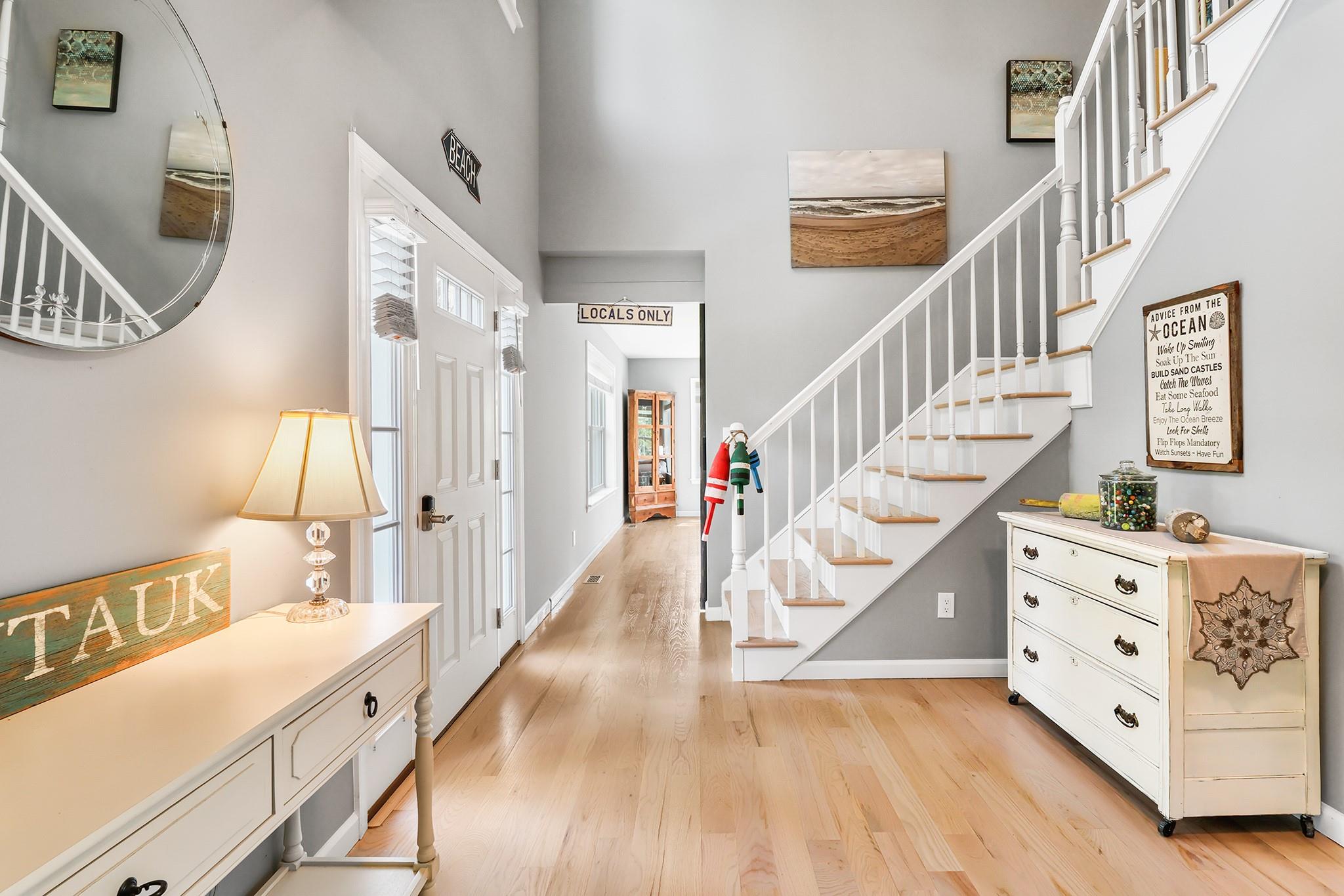 #3 photo, 787 Accabonac Road, Springs , NY 11937