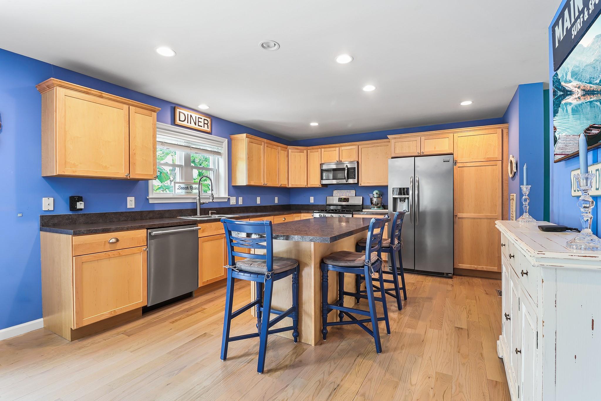 #9 photo, 787 Accabonac Road, Springs , NY 11937