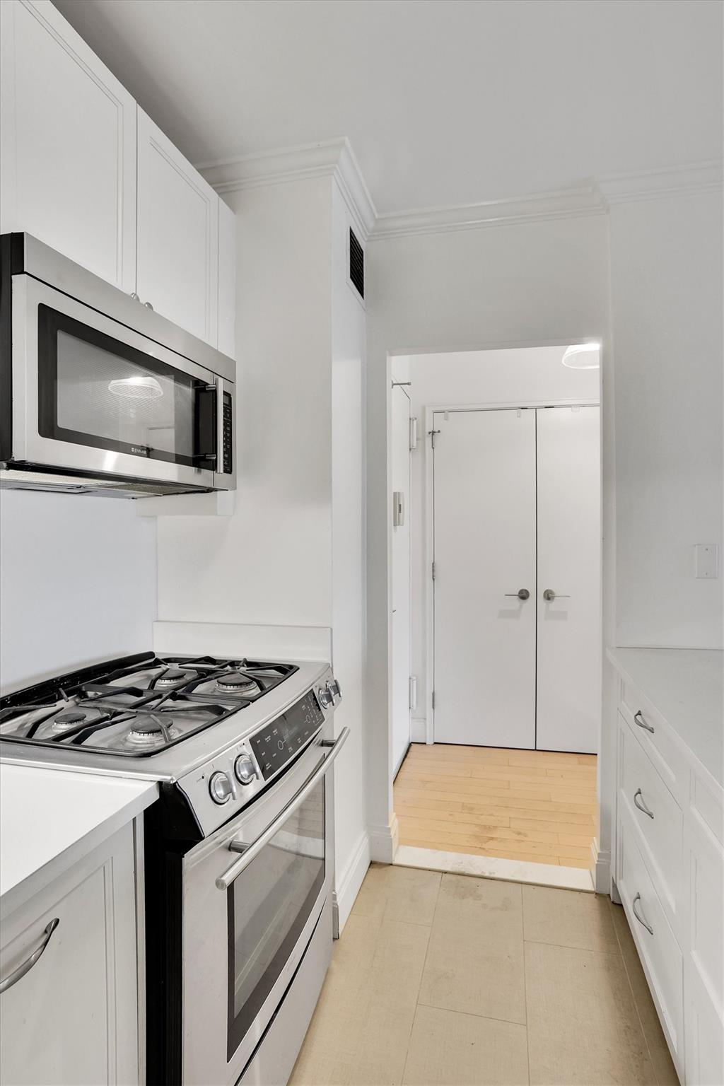 #7 photo, 211 E 46th Street, マンハッタン New York (Manhattan) , NY 10017