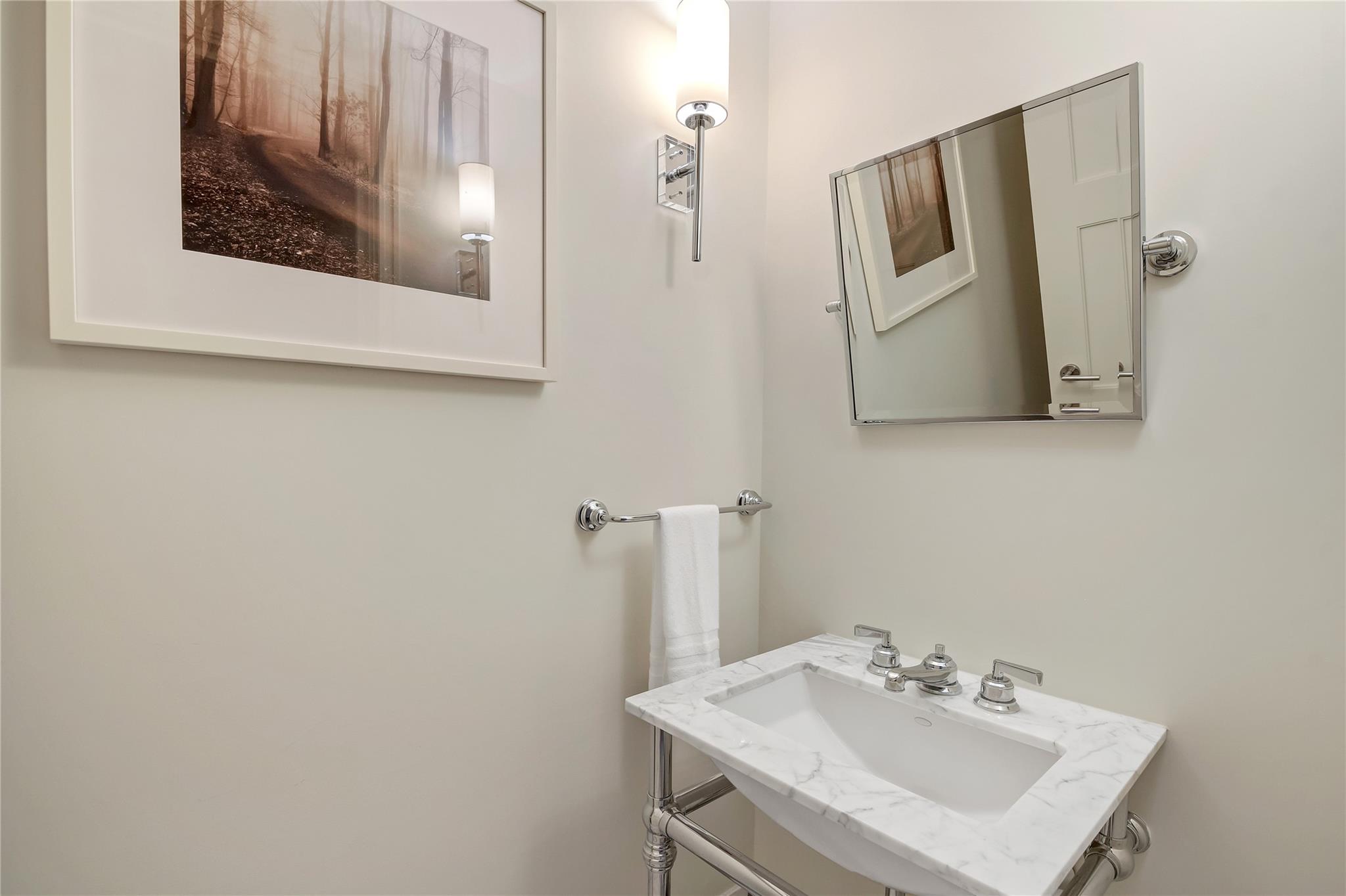 #6 photo, 1 Renaissance Square, White Plains , NY 10601