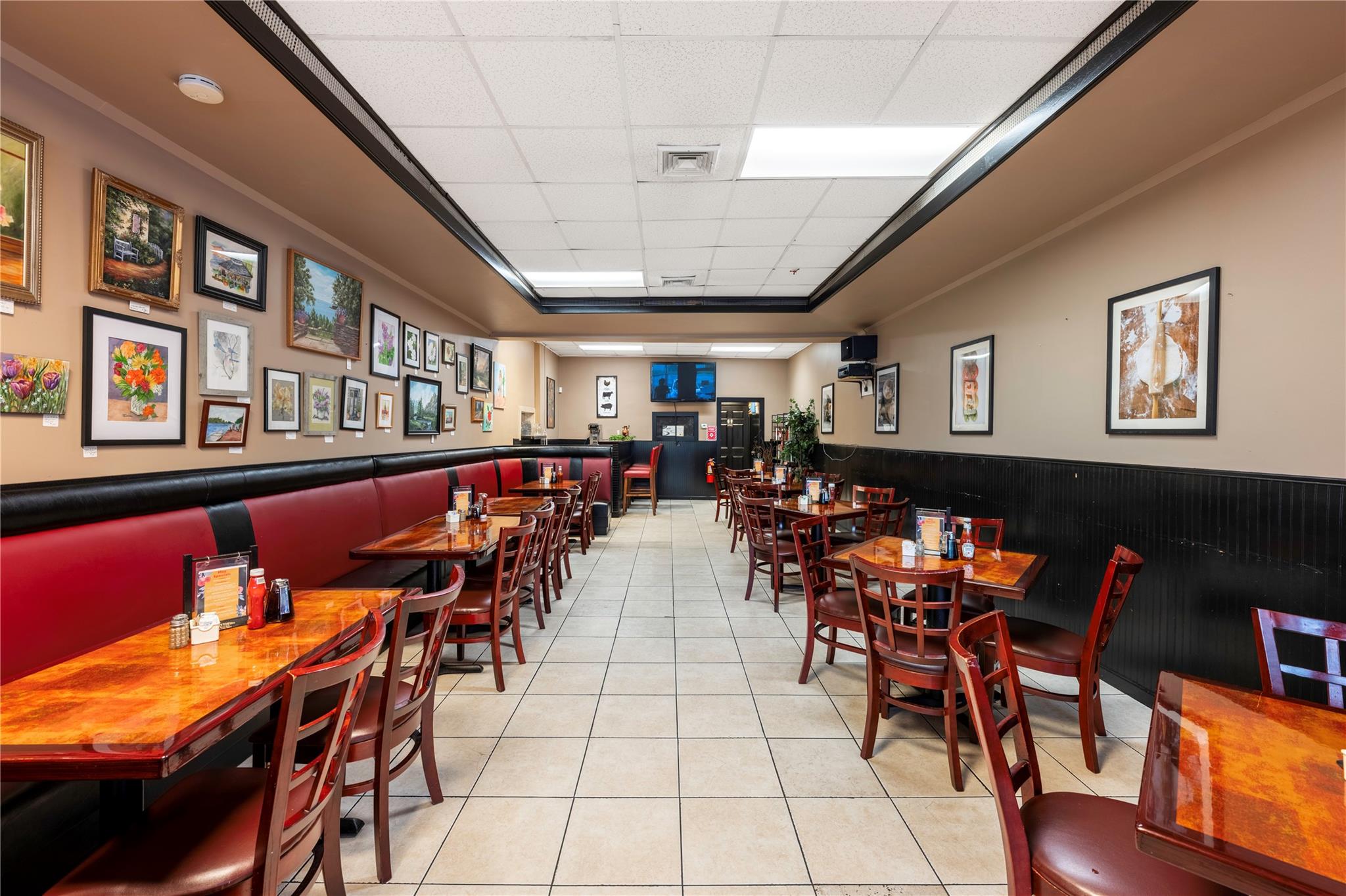 #4 photo, 565 Route 6, Mahopac , NY 10541