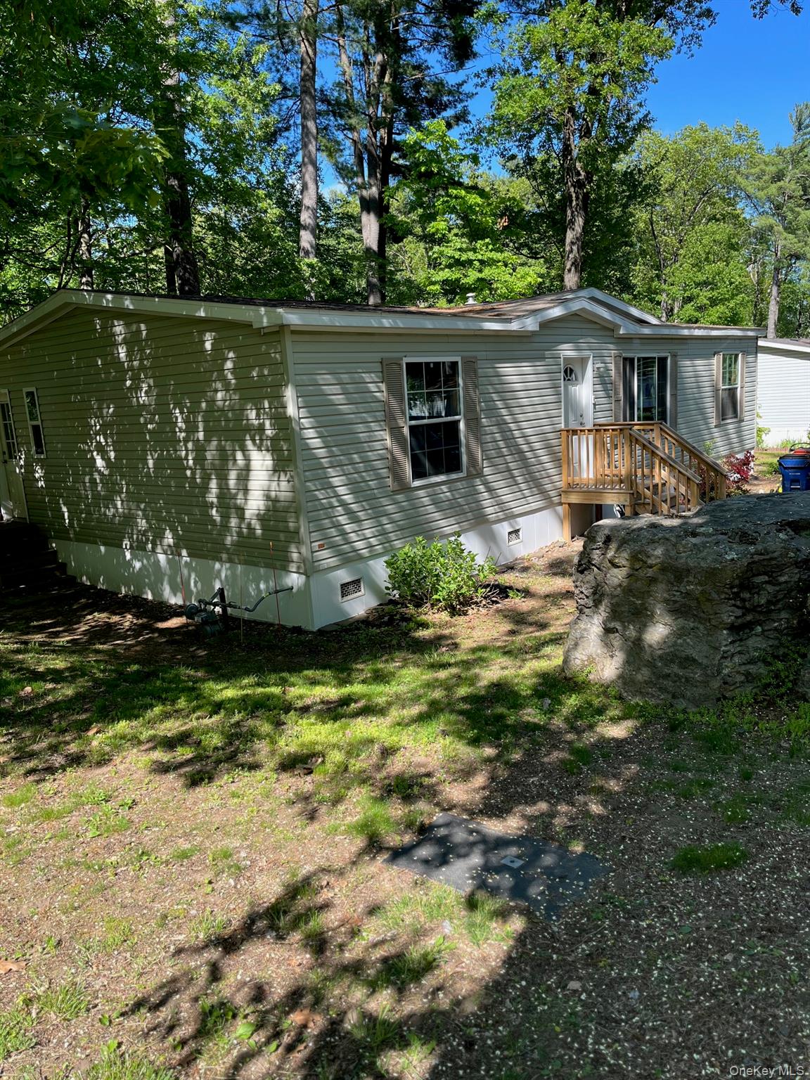 #3 photo, 600 East Chester Street, Lake Katrine , NY 12401