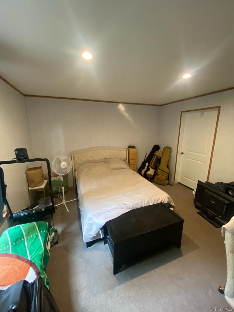 #4 photo, 600 East Chester Street, Lake Katrine , NY 12401