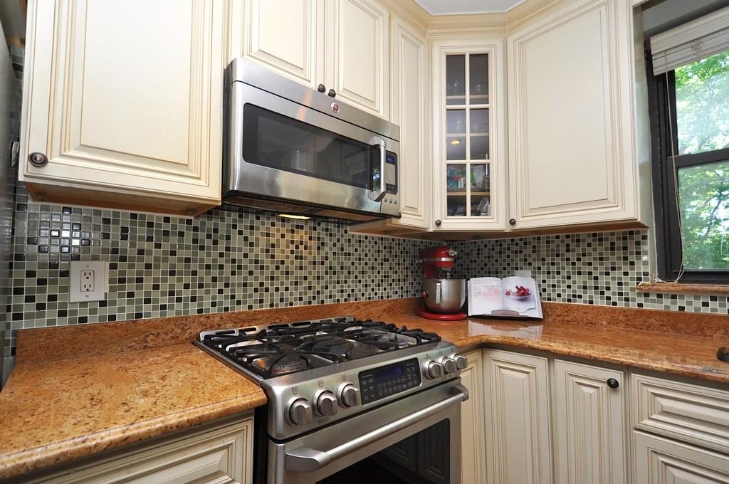 #11 photo, 67 Rockledge Road, Hartsdale , NY 10530