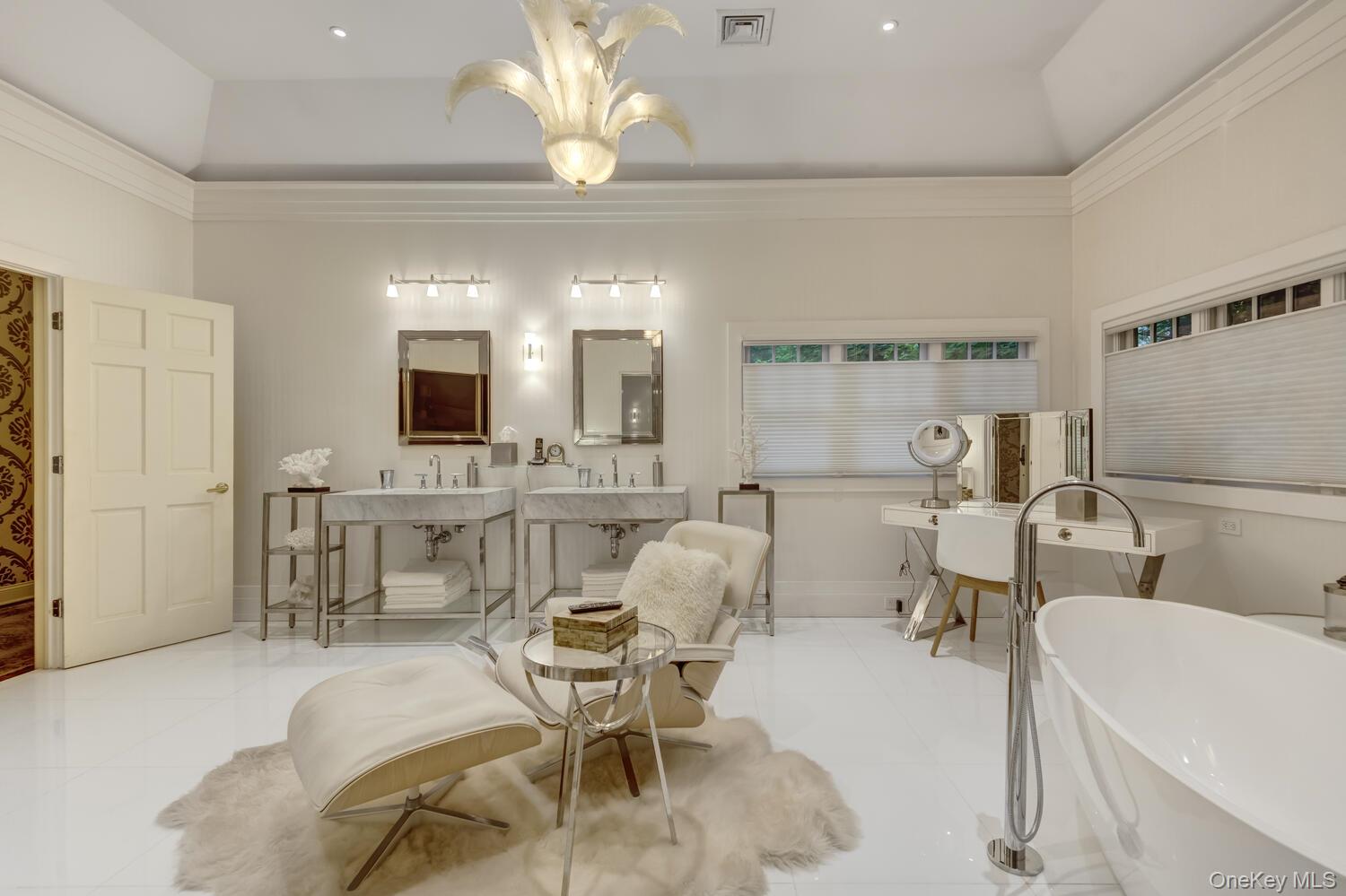 #8 photo, 7 Cedar Lane, ナッソー郡 Glen Cove , NY 11542