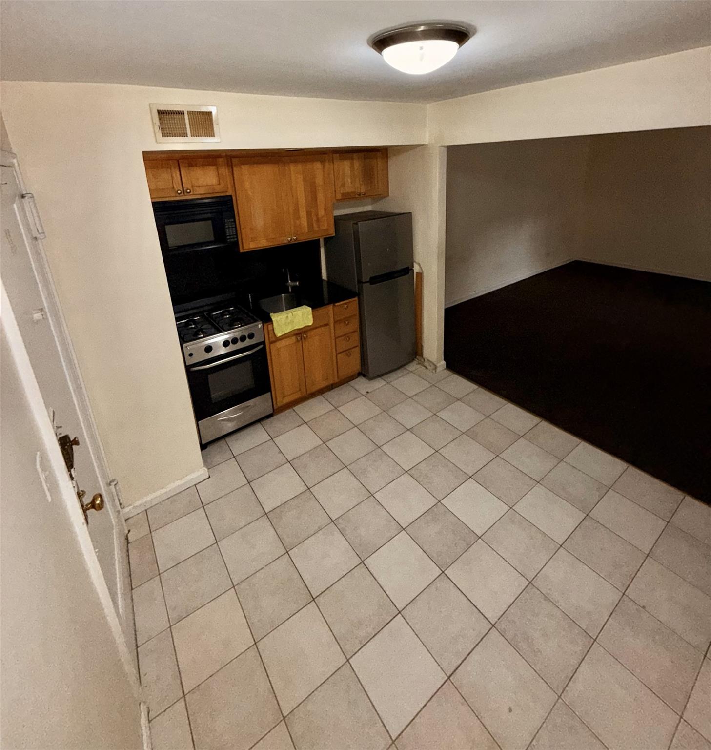 #2 photo, 105-24 64, 皇后區 森林小丘 Forest Hills , NY 11375