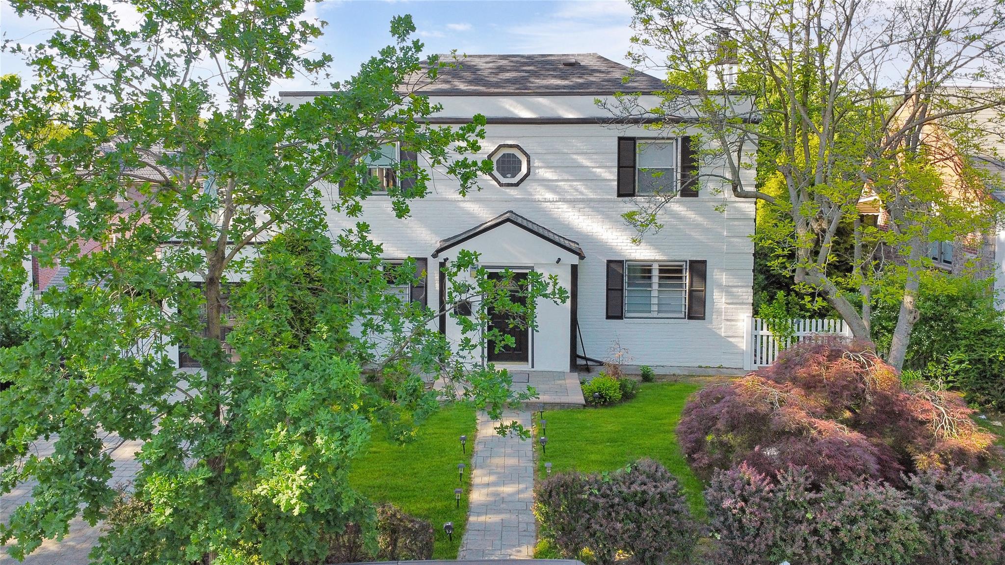 #3 photo, 13915 Coolidge Avenue, クイーンズ区 Briarwood , NY 11435