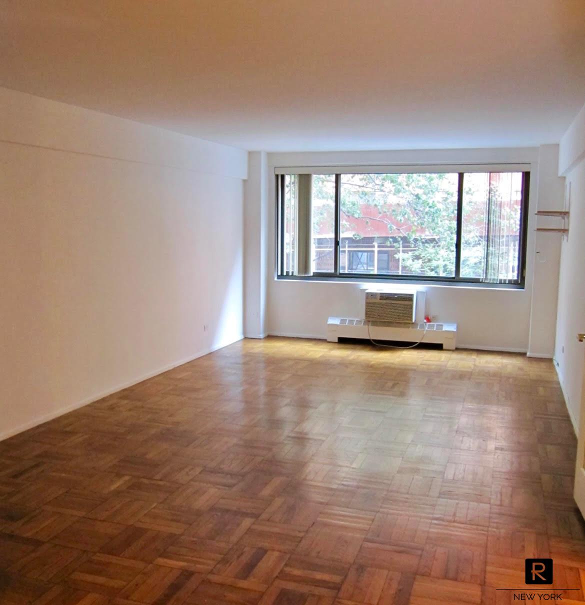 #1 photo, 425 E 63rd Street, Upper East Side , NY 10065