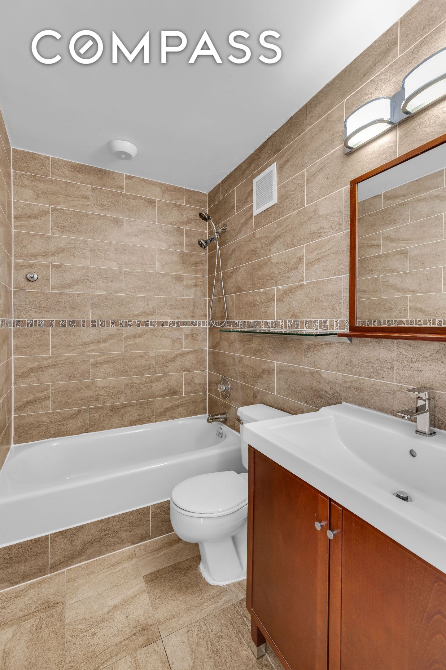 #15 photo, 25-40 Shore Boulevard, クイーンズ区 Astoria , NY 11102