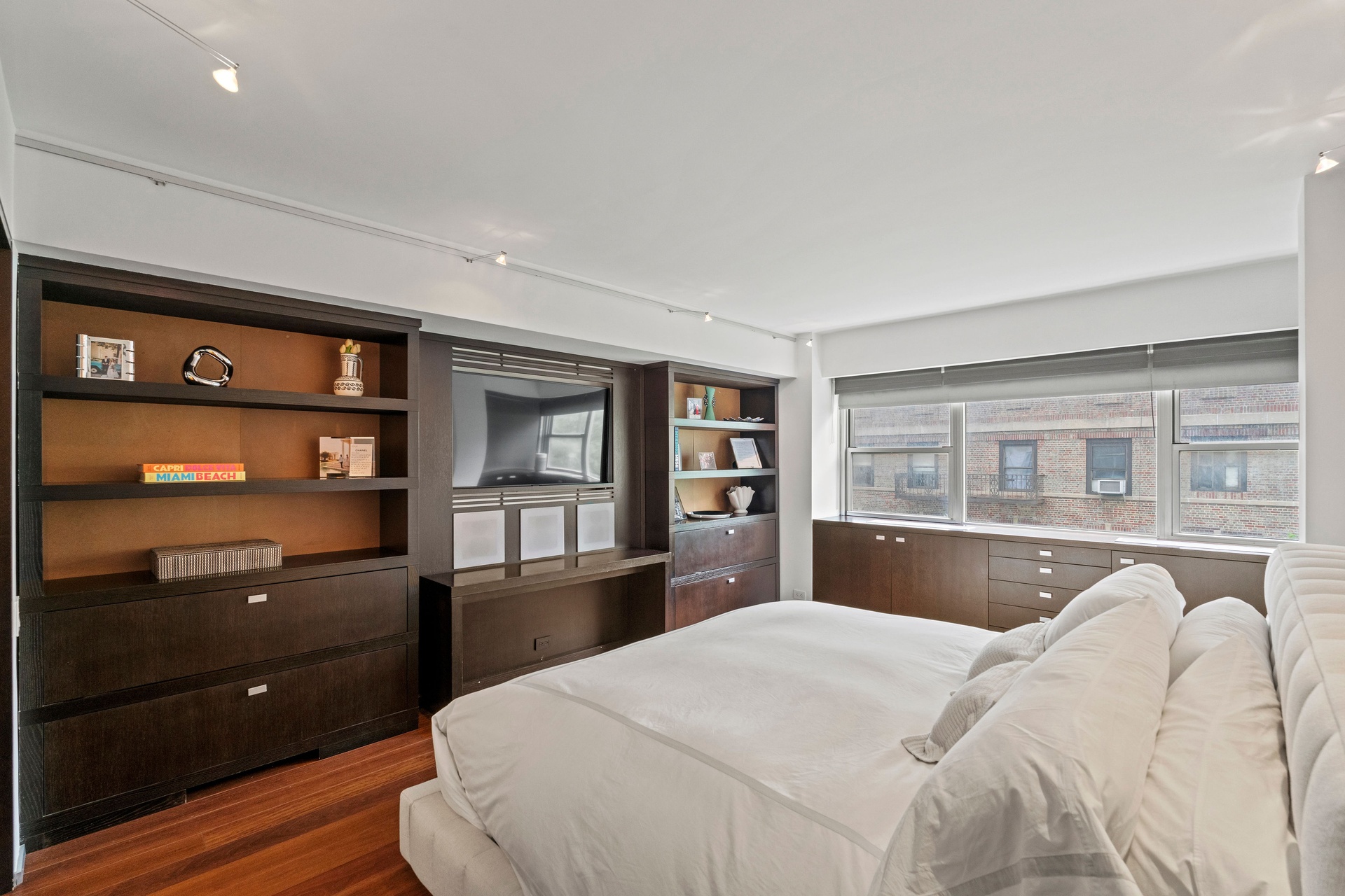 #14 photo, 40 E 78th Street, マンハッタン Upper East Side , NY 10075