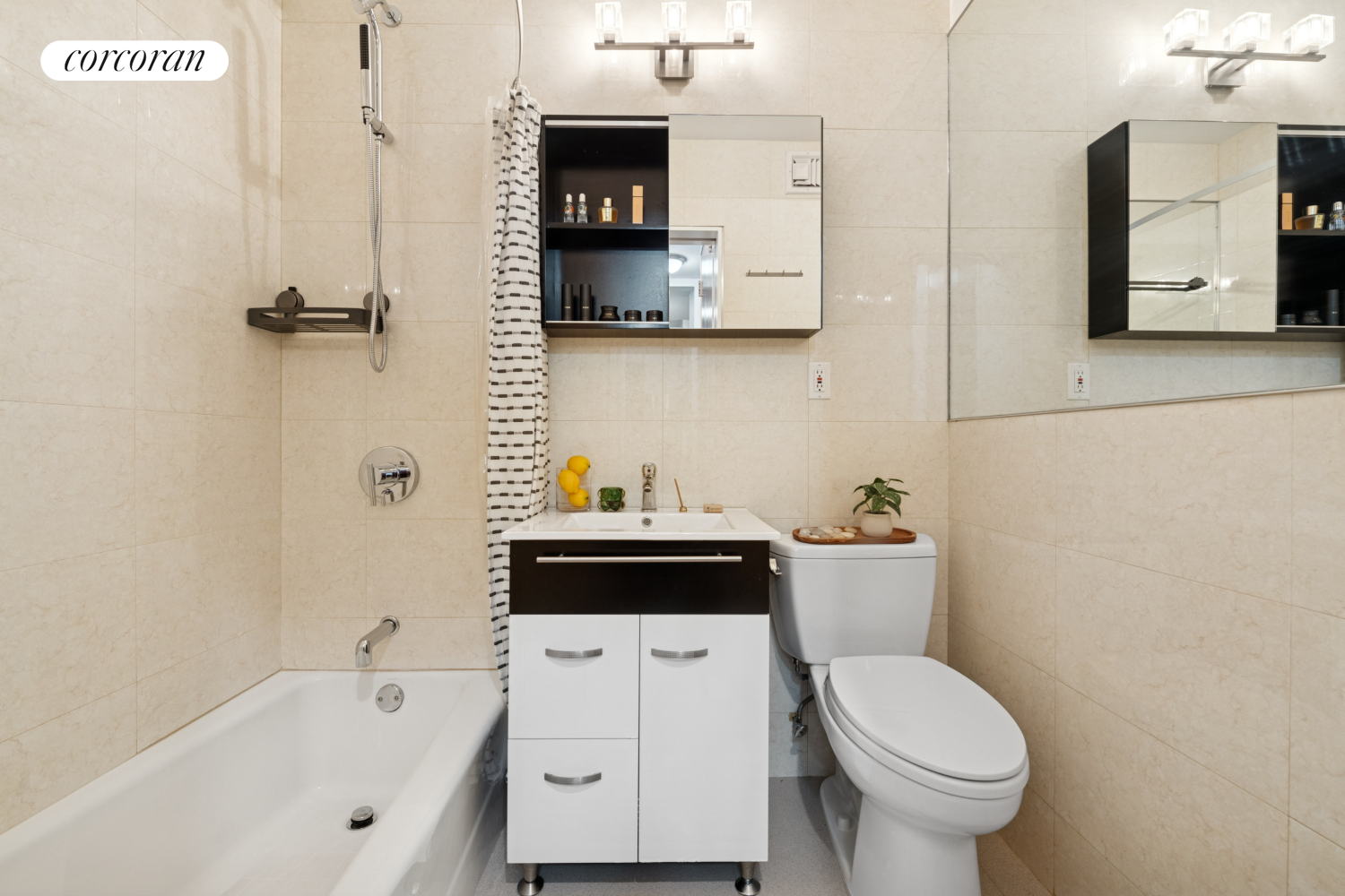 #4 photo, 10 W 15TH Street, マンハッタン Flatiron , NY 10011