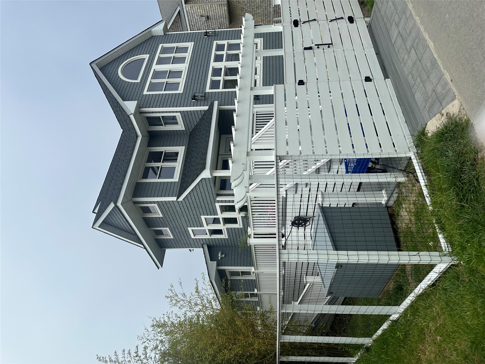 #2 photo, 24 Bungalow Walk, サフォーク郡 Ocean Beach , NY 11770