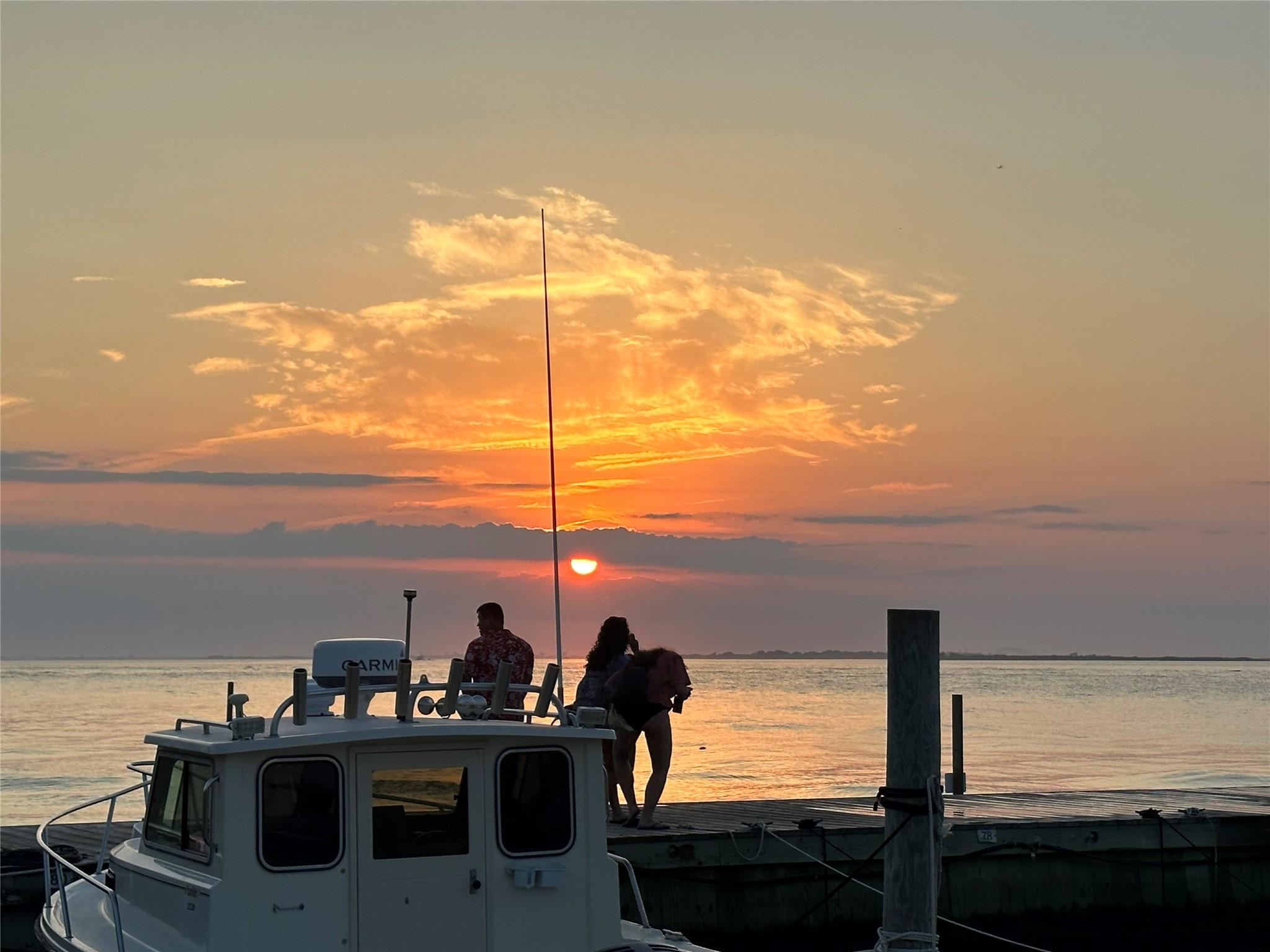 #3 photo, 24 Bungalow Walk, サフォーク郡 Ocean Beach , NY 11770
