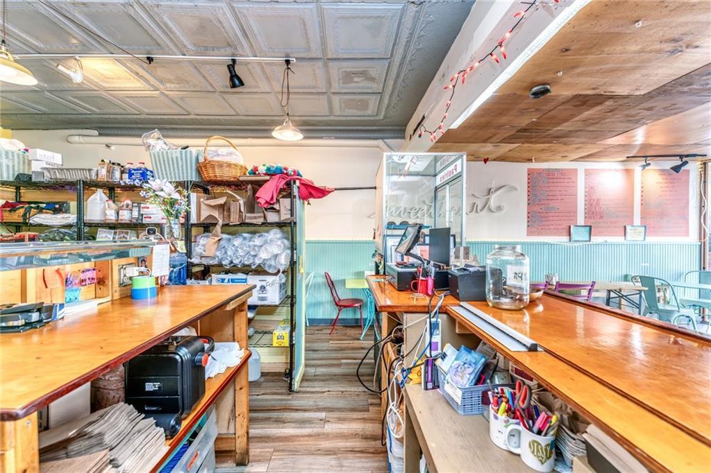 #11 photo, 324 Wall Street, Kingston , NY 12401