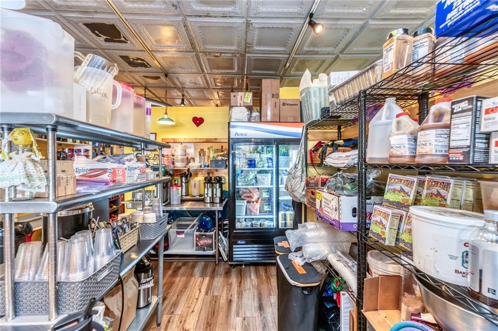 #13 photo, 324 Wall Street, Kingston , NY 12401